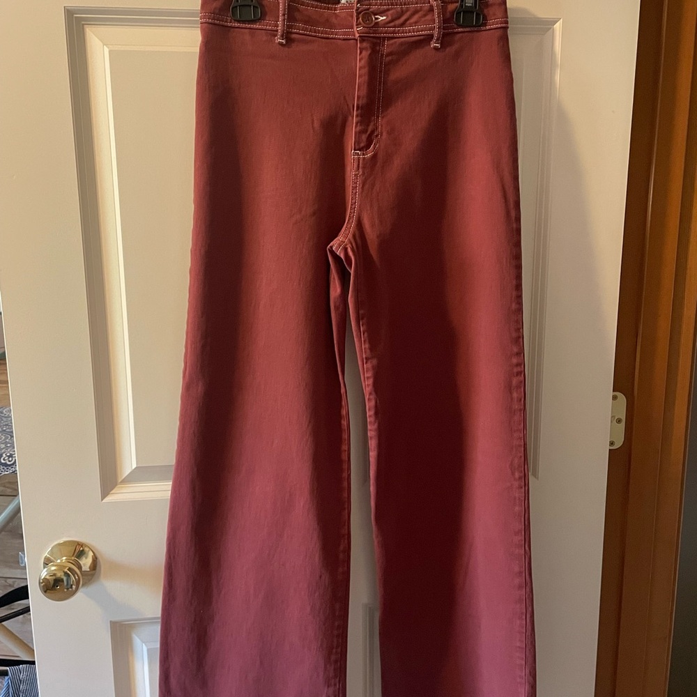 Wide leg pants